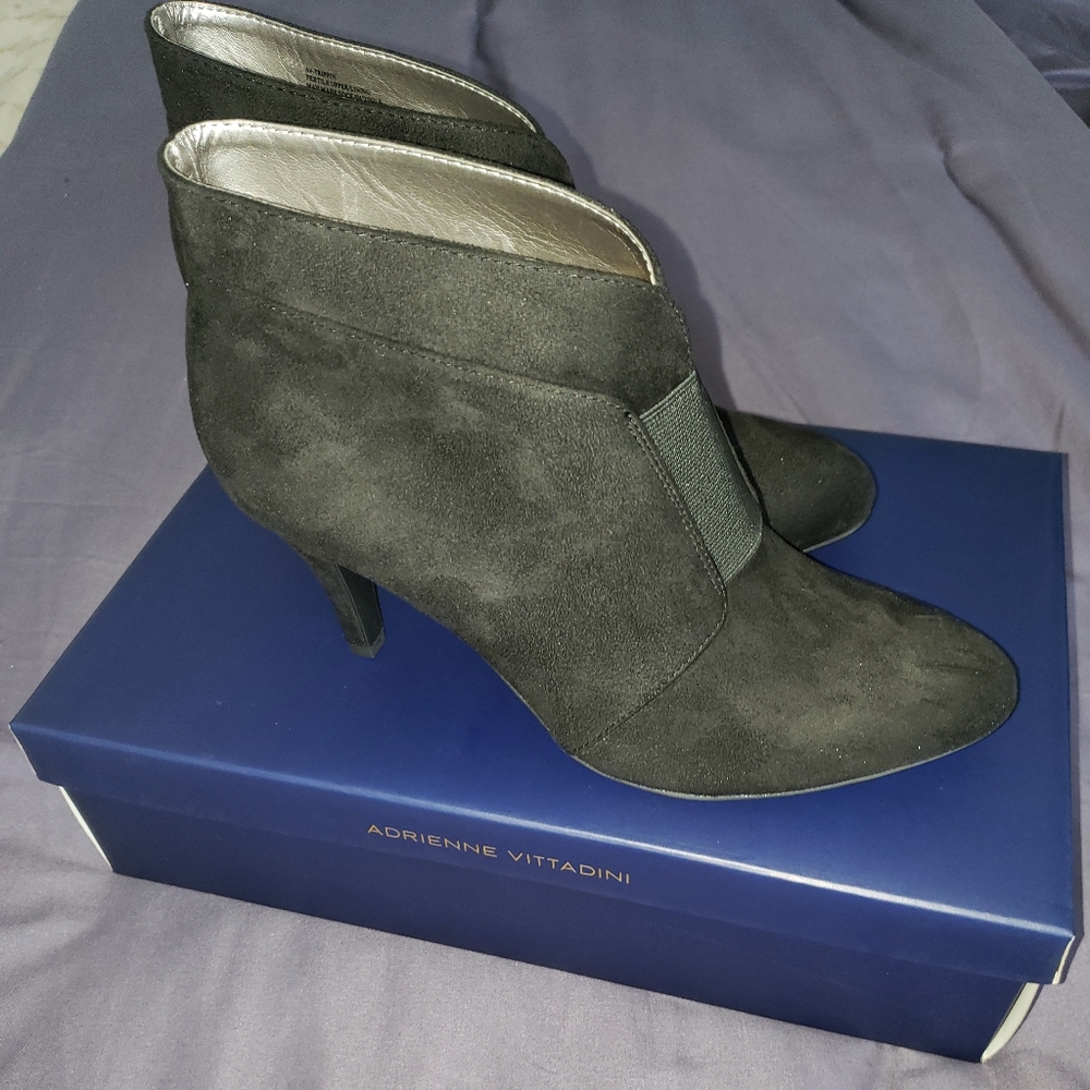 Adrienne  Vittadini 'Trippin' Ankle Booties